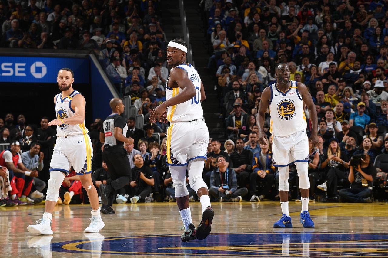 上赛季淘汰火箭的勇士，这赛季为什么下滑这么严重？1、阵容老化严重，再赛季的勇