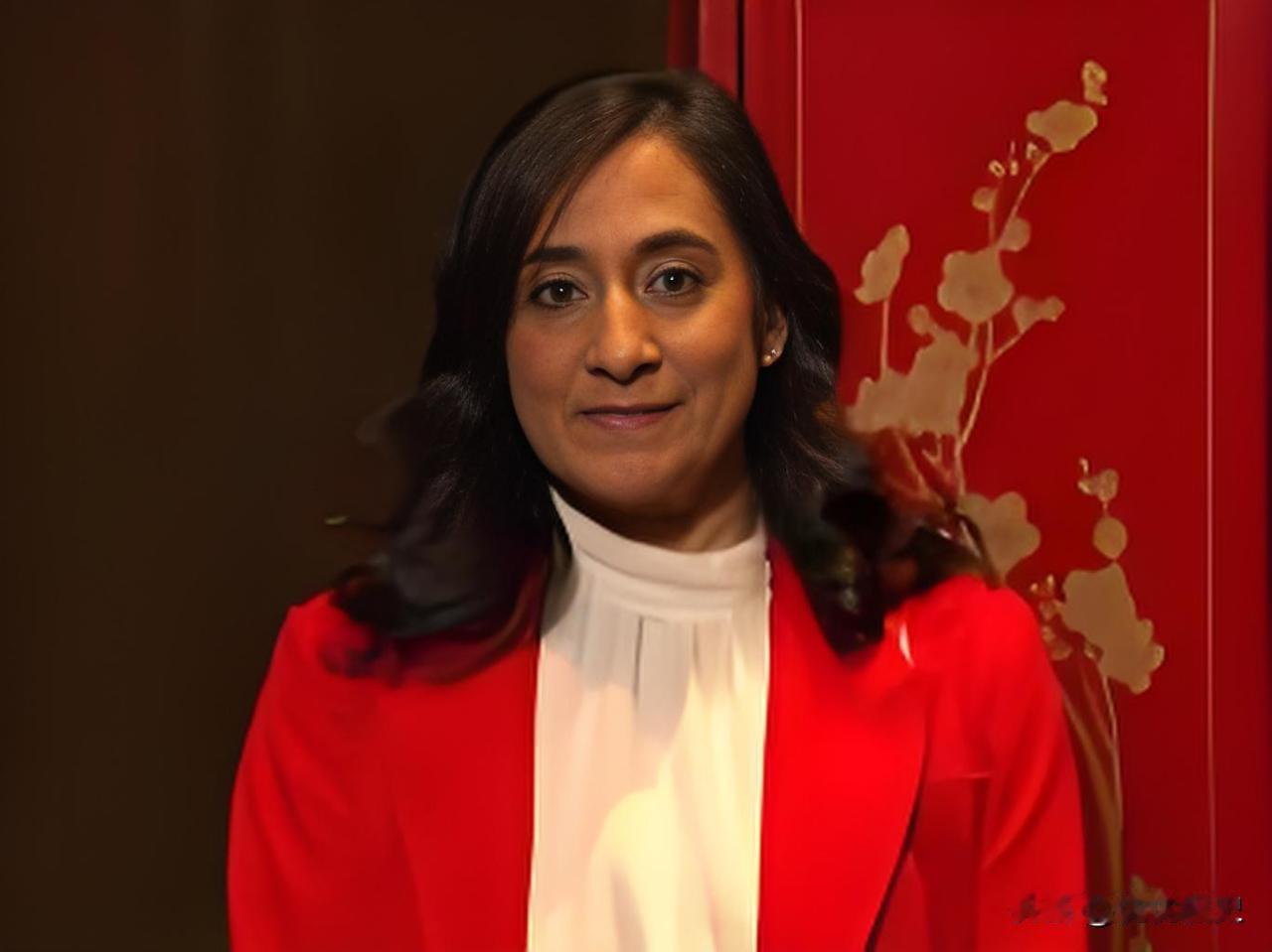 加拿大终于看清现实了！1月24日，加拿大外长阿南德面对媒体难掩兴奋：“中国的高效