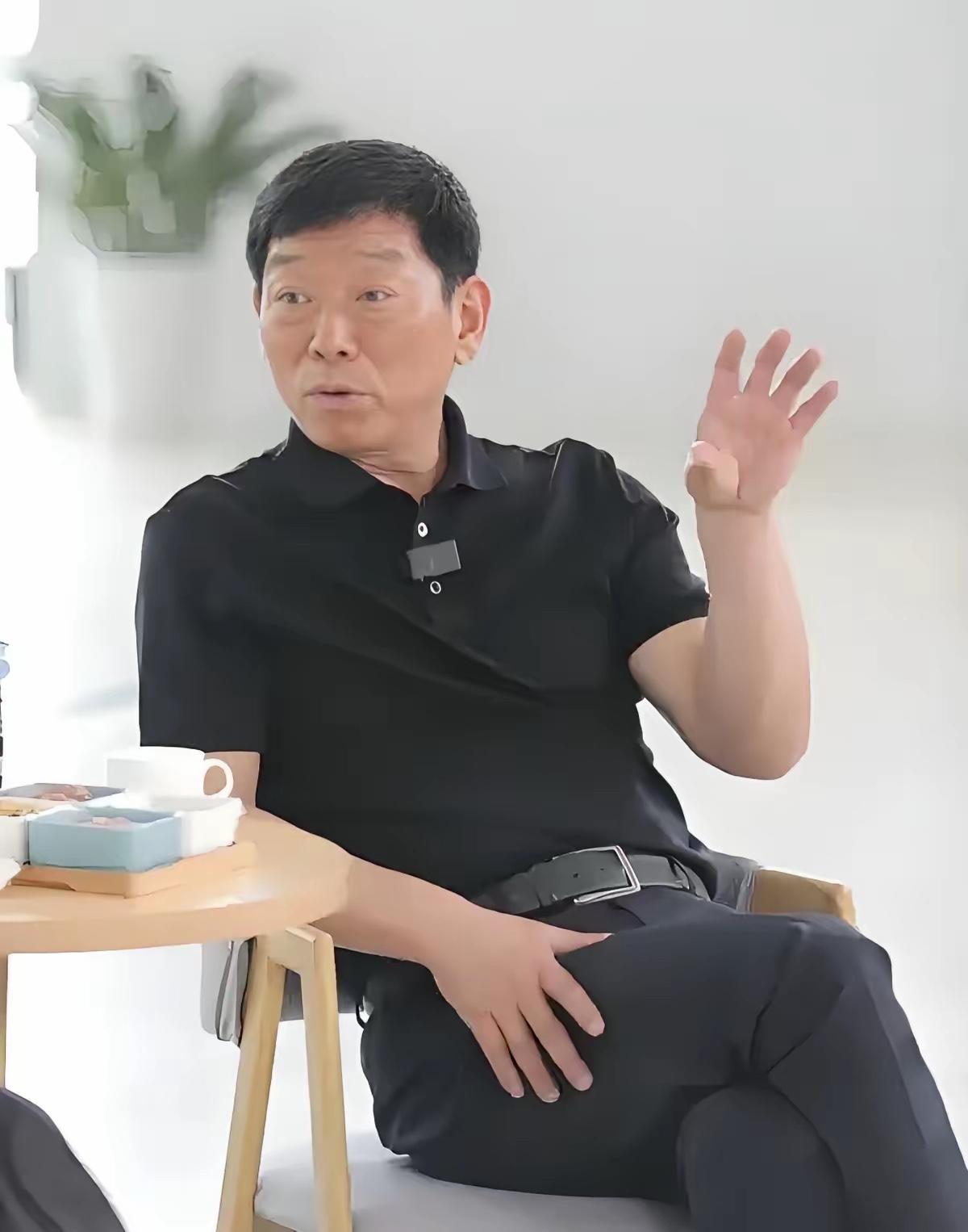 魏建军拆埃尔法真相：豪车味根本不是香氛遮出来的，长城直接戳破行业猫腻大网红长