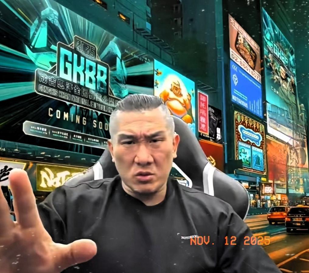 我突然感觉馆长真的是人间清醒！台海网红馆长近日在直播中火力全开，发出严厉警告：“