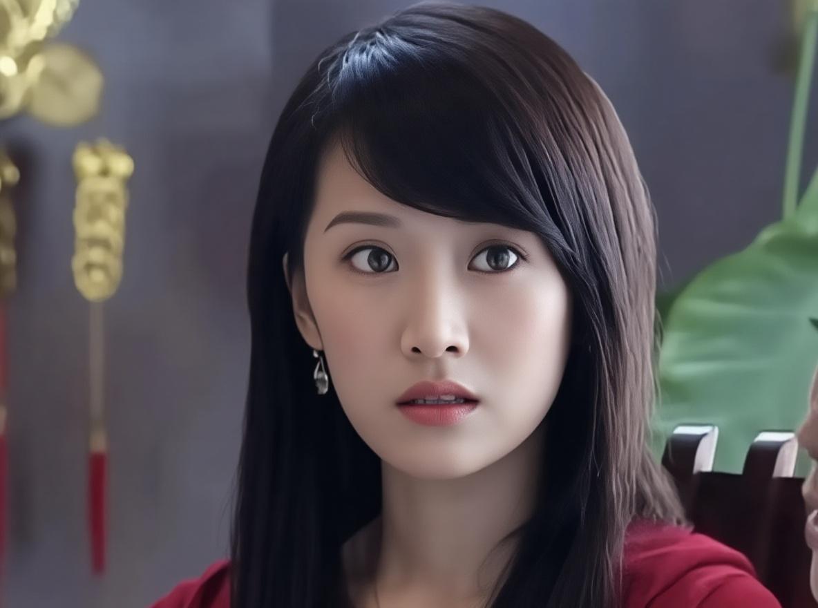 回顾时代经典电视剧，时隔16年，当年曾火出圈的现象级热播剧《蜗居》，争议不断，也