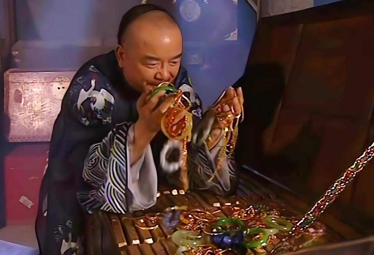 乾隆劝嘉庆放过和珅，15年后嘉庆才明白乾隆六十年的冬天，紫禁城笼罩在肃穆的氛