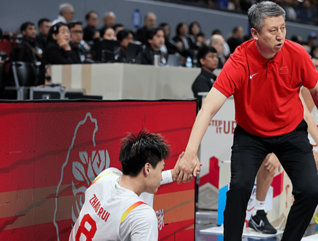 击败省队后，郭士强国家队带队胜率已经超过杜锋！杜锋是22胜10负，郭士强是19胜