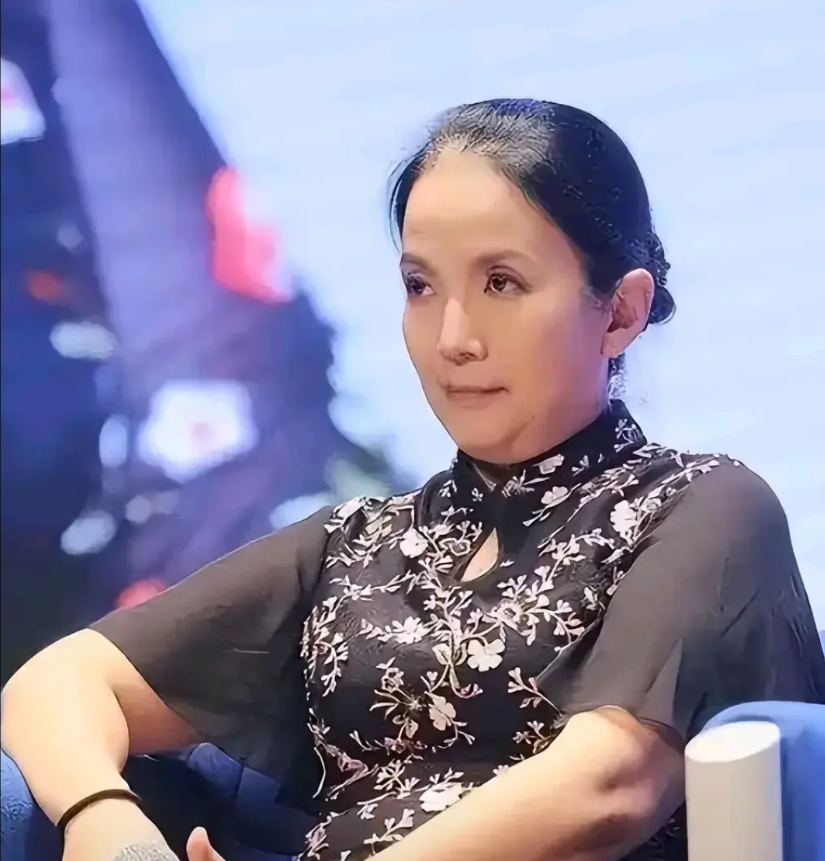 吕丽萍是疯了吗？1月18日，据美国媒体报道，美国有史以来的最大自然灾难洛杉矶大火