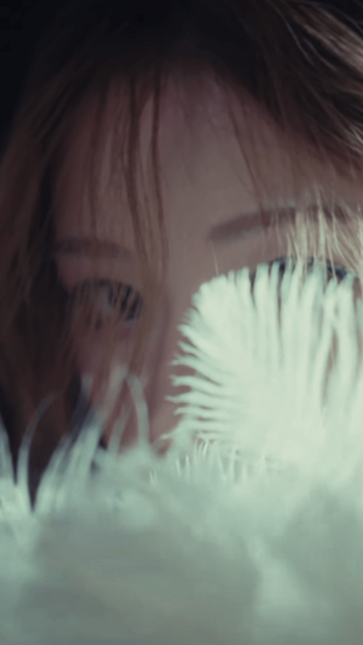 赵露思这个天使翅膀造型和虞书欣的好像啊​​​