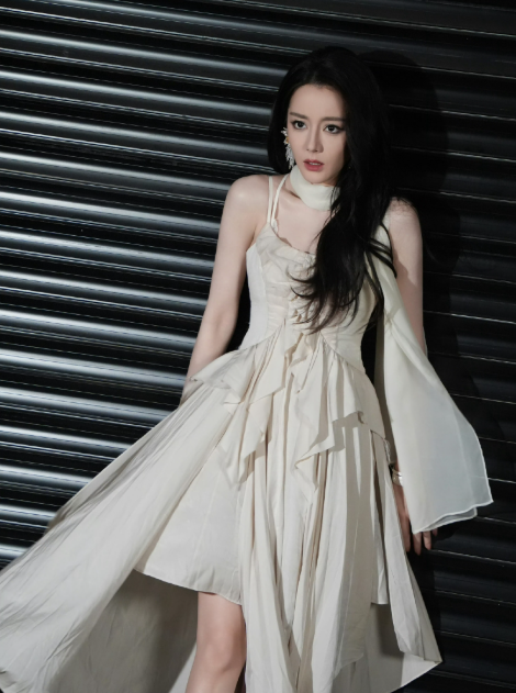 上帝不让小狗说话是为了让人类明白，爱要用行动表达