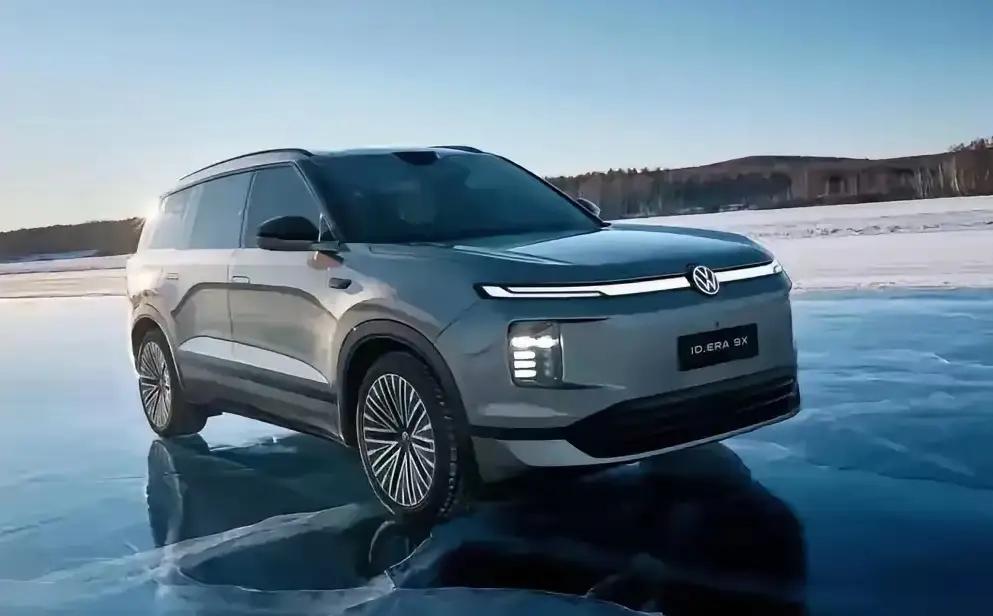ID.ERA9X是大众全球首款9系旗舰、专为中国市场打造的大型6座增程