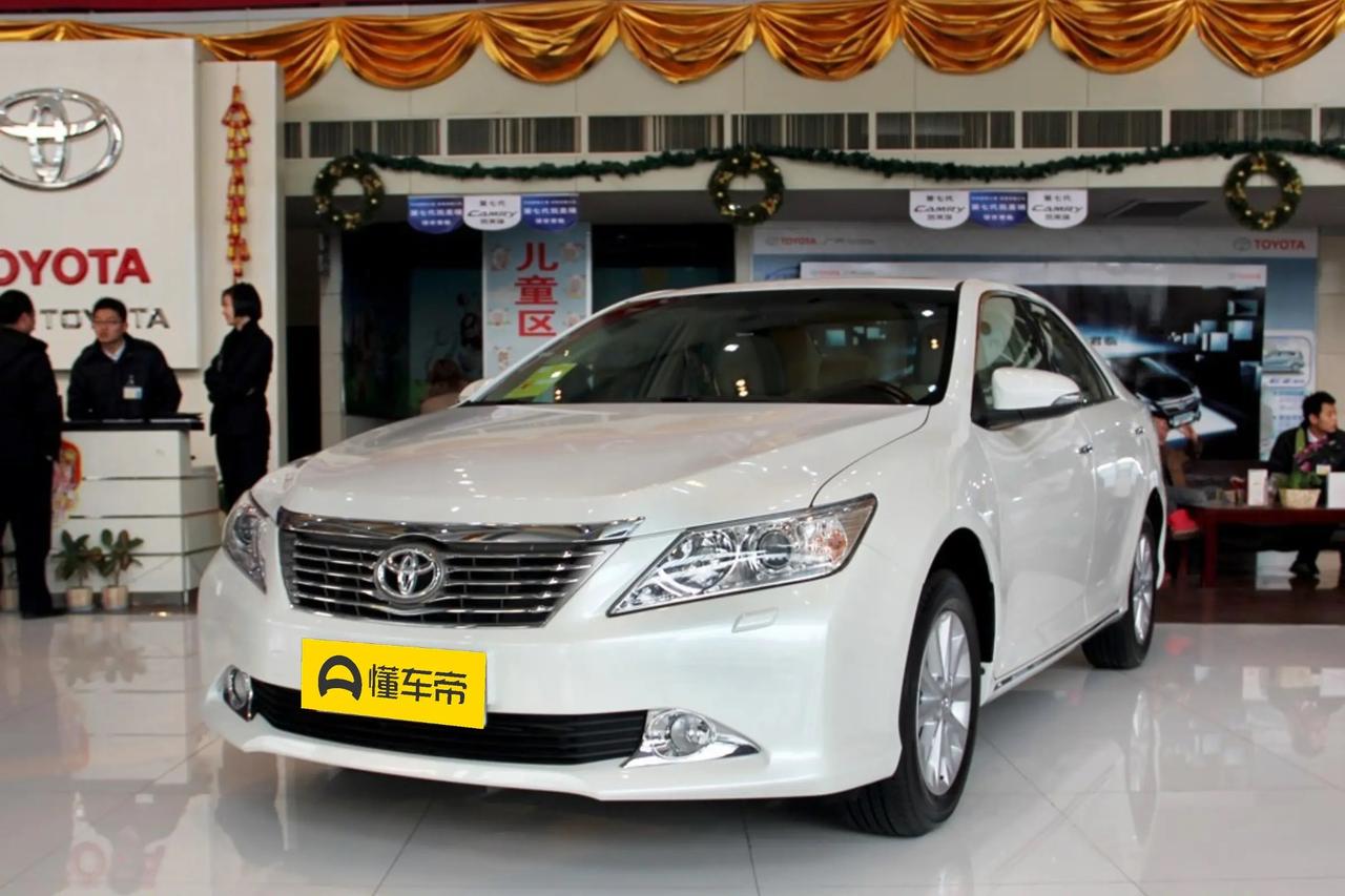 在二手车市场，丰田凯美瑞常常被贴上“省心”、“保值”的标签。它确实是中型轿车里可