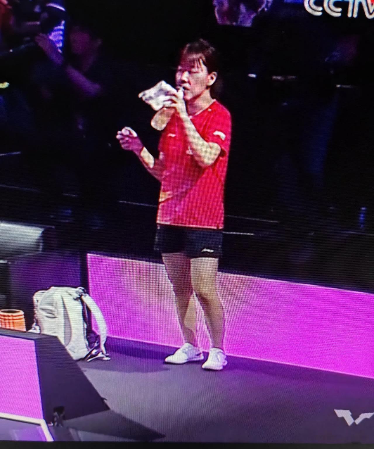 陈幸同是中国乒乓球队最漂亮的美女之一。值得点赞欣赏！