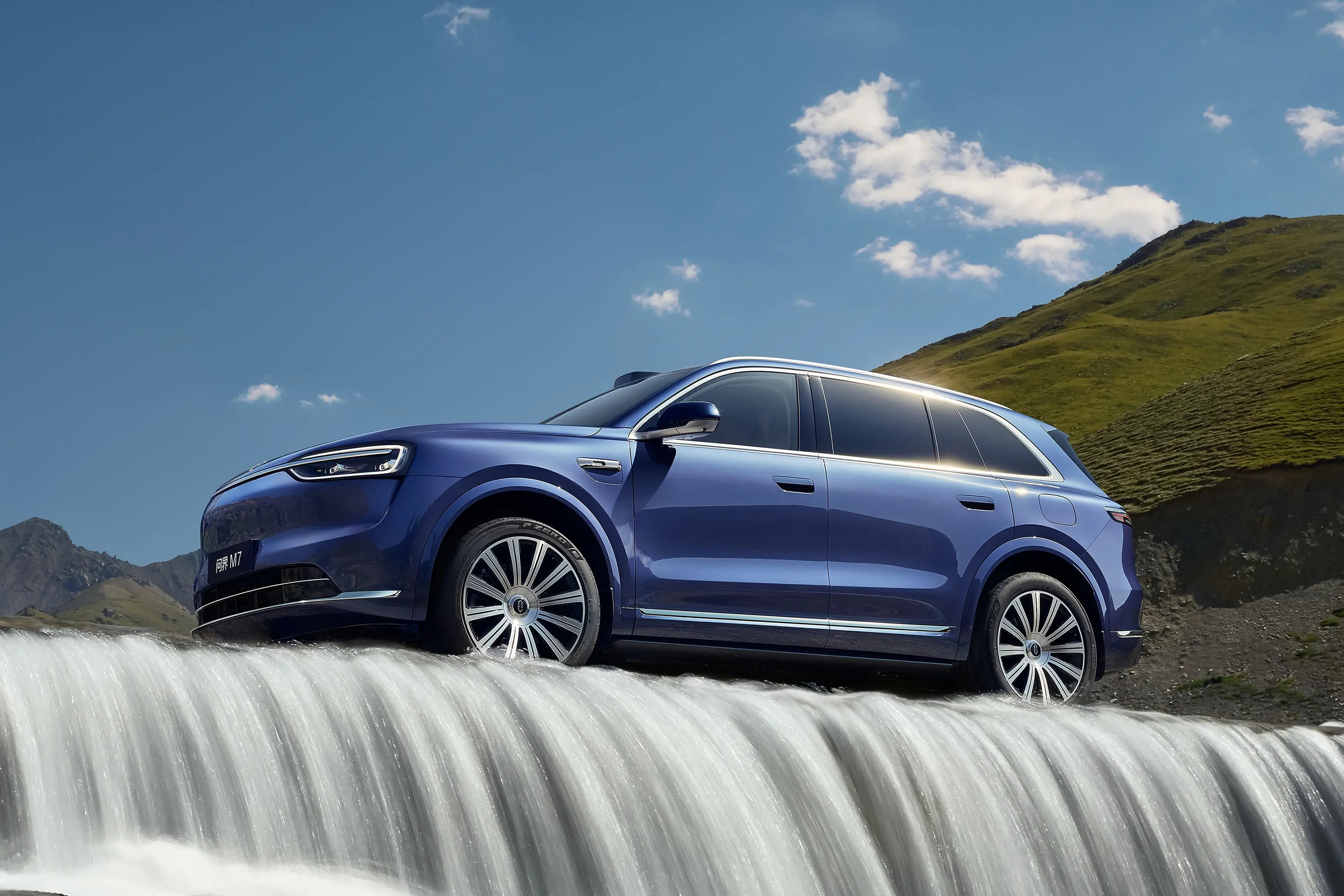 春节开着问界M7跑了趟长途返乡，这段时间用下来是真的合心意跑长途的时候智驾太省心