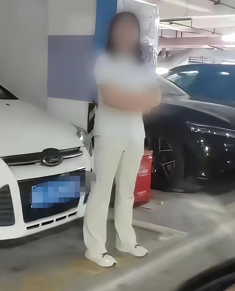 湖南日报一针见血！长沙副处长占车位：短剧霸总思维，照进现实特权傲慢！官媒终于精准