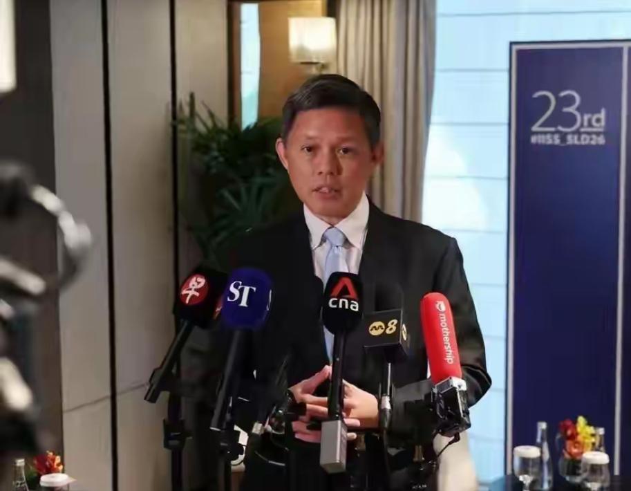 5月31日，新加坡防长陈振声在接受采访时明确指出:以后不要再使用“低级别中国代表