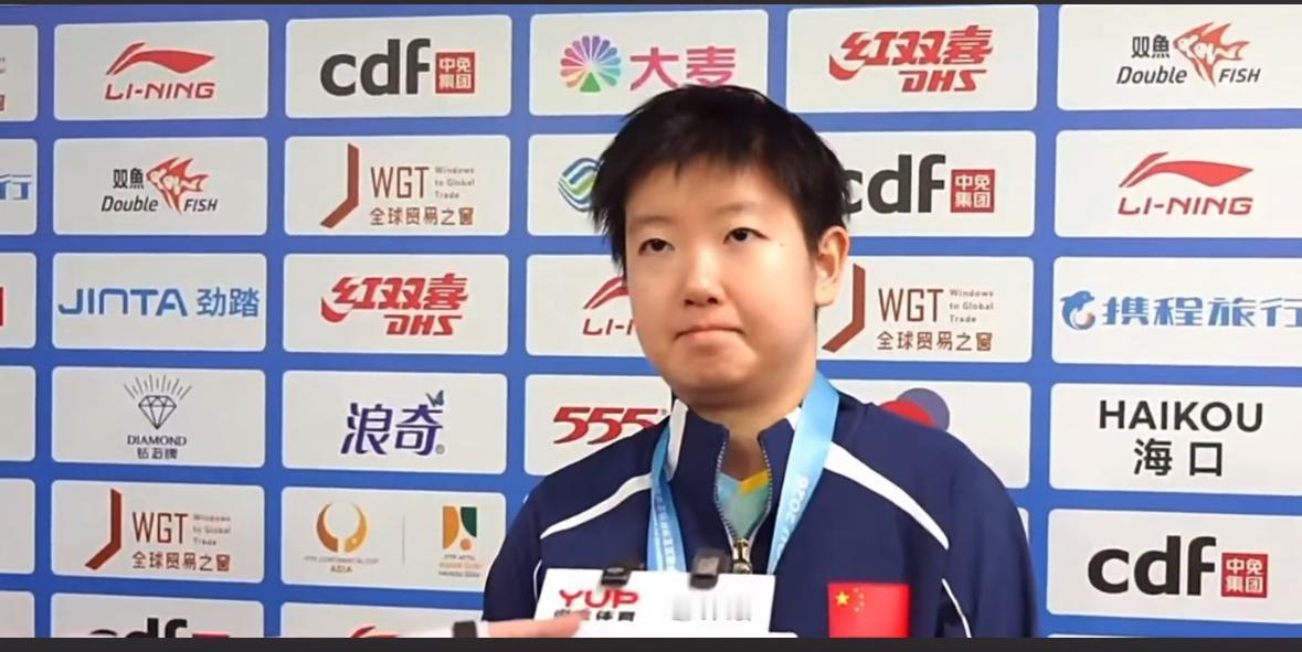 孙颖莎夺冠后回应决胜局8:8的擦边：好像回到了24年的世界杯！孙颖莎：“我觉