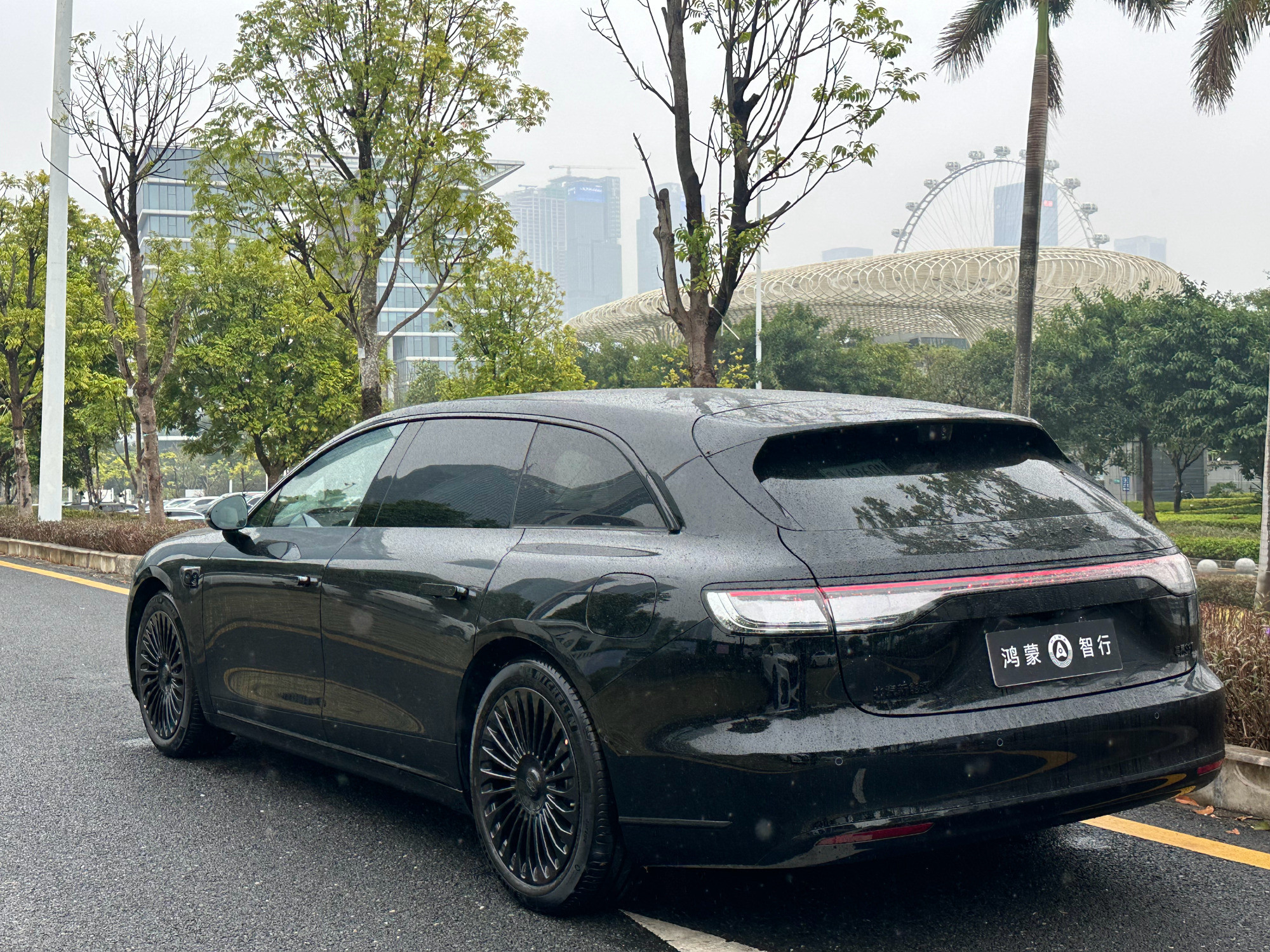 网上看到很多准车主纠结于享界S9T和问界新M7，说实话这确实是个难题，问题在于车