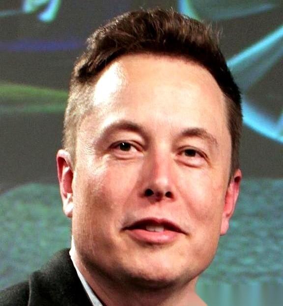 马斯克那家伙又扔了个炸弹。他说2030年，我们大部分人，尤其是天天盯着电脑屏幕