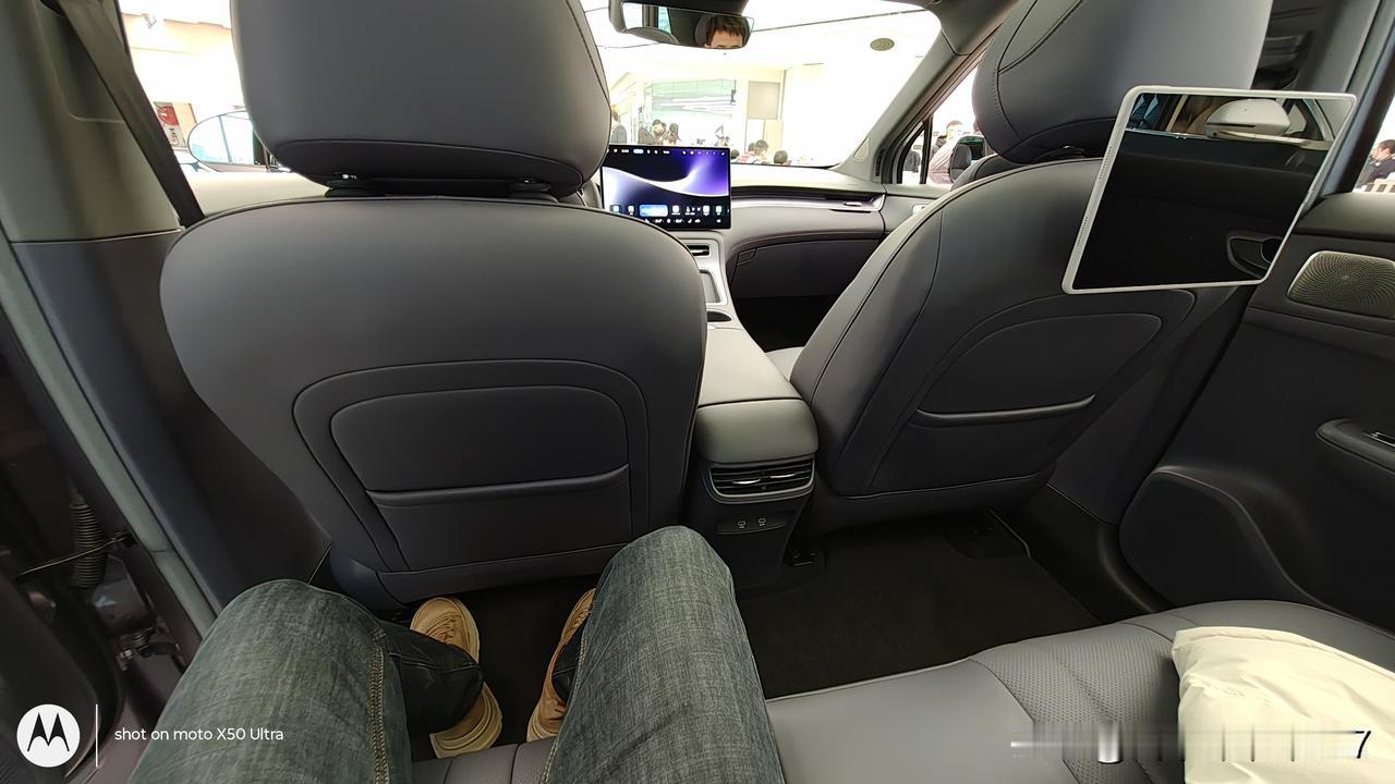 如今，部分主销价格18万的汽车，竟仍采用后门焊接工艺，实在令人无语。要知道，18