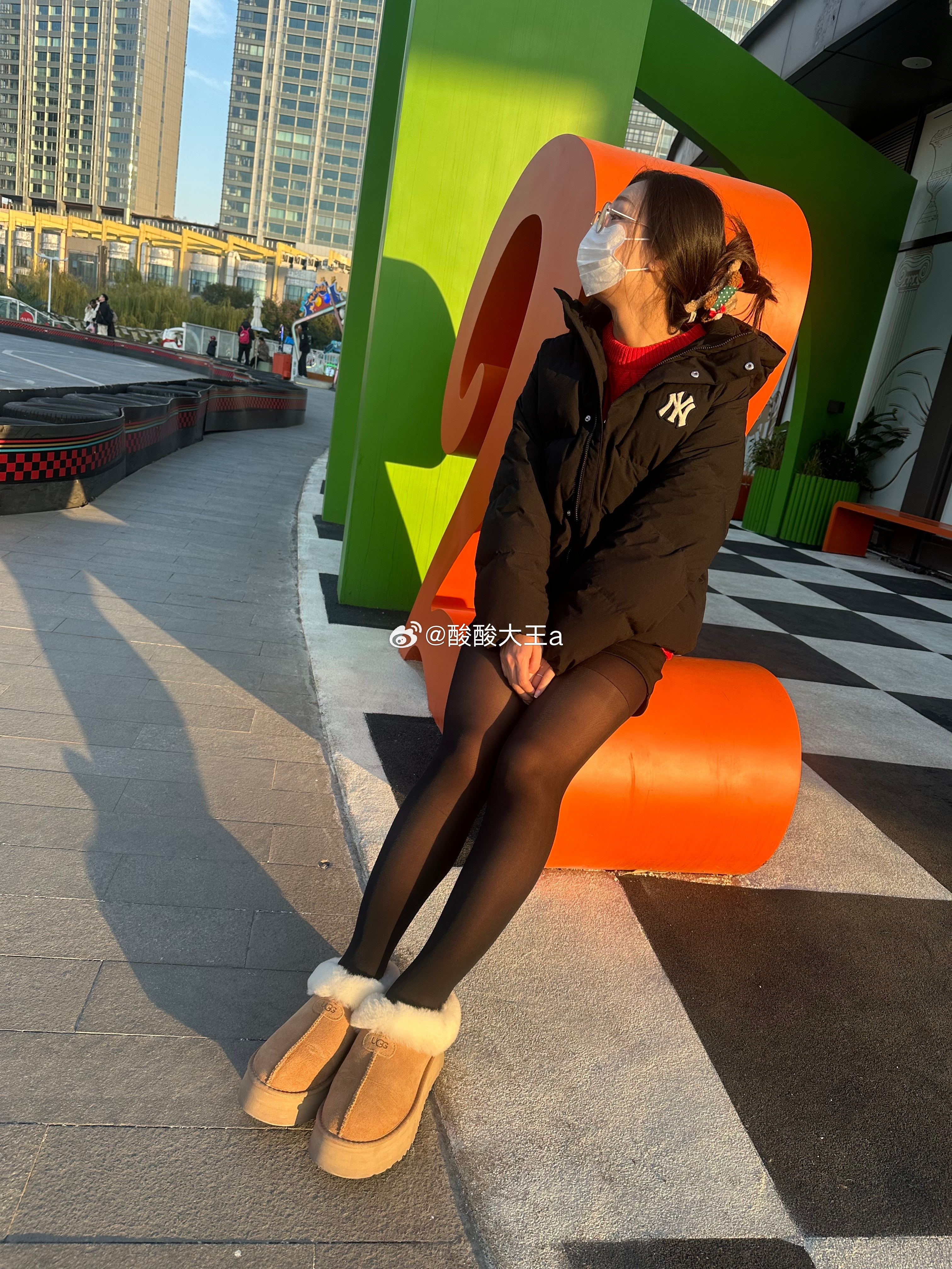 冬天的我vs夏天的我厚黑vs肉丝[并不简单]​​​