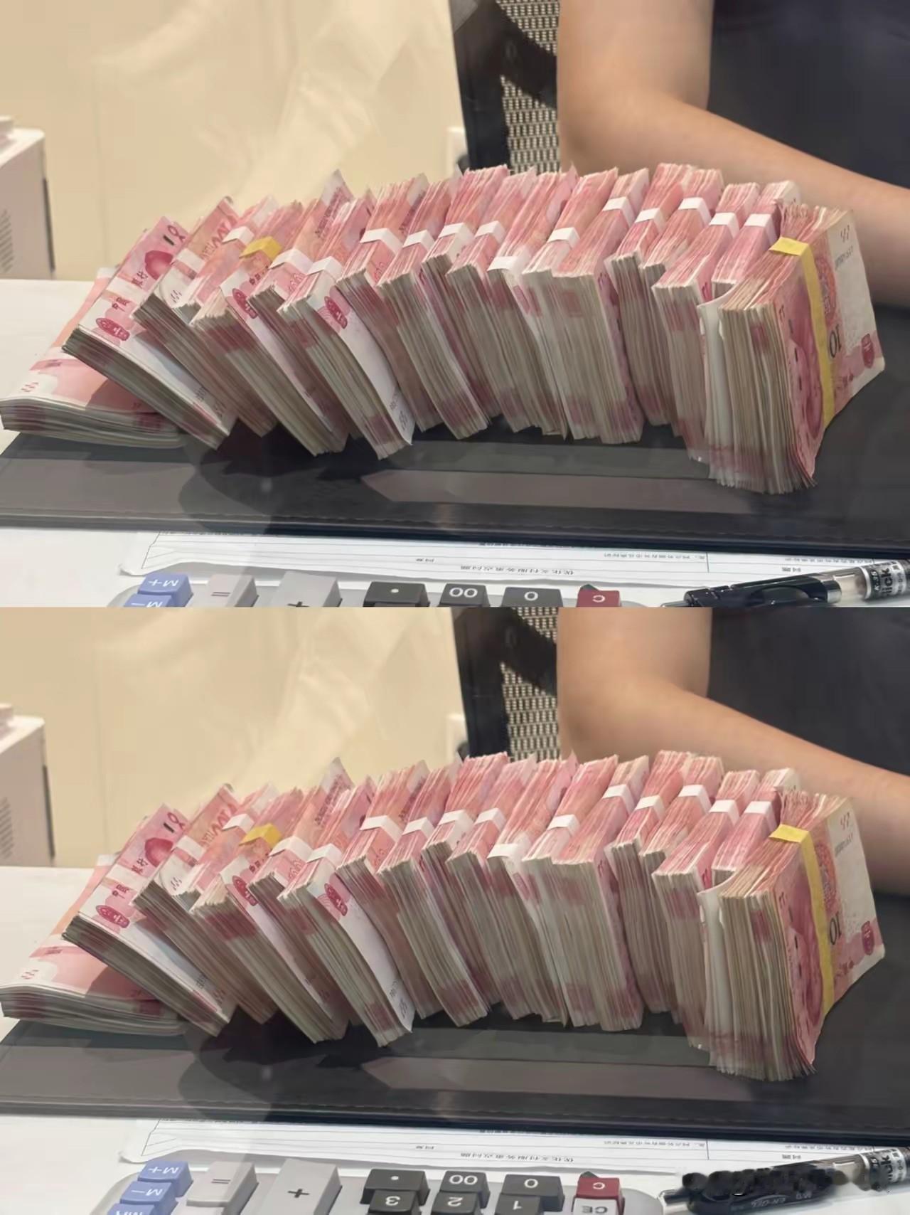 听我一句劝，如果你现在有20万现金，问我买不买黄金，我建议你现在别买黄金。因