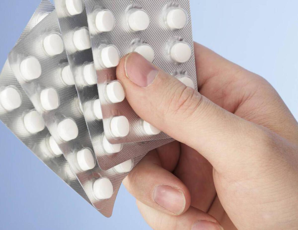 阿卡波糖天天吃，切记2要3不要！不注意或有严重后果每天三餐吃完药成了不少糖尿