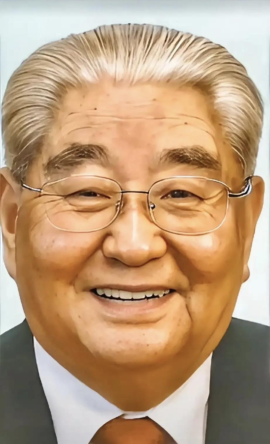 人性这东西，是藏在权力和选择里的双面镜。前有韩培信把一辈子攒的160多万全捐了，