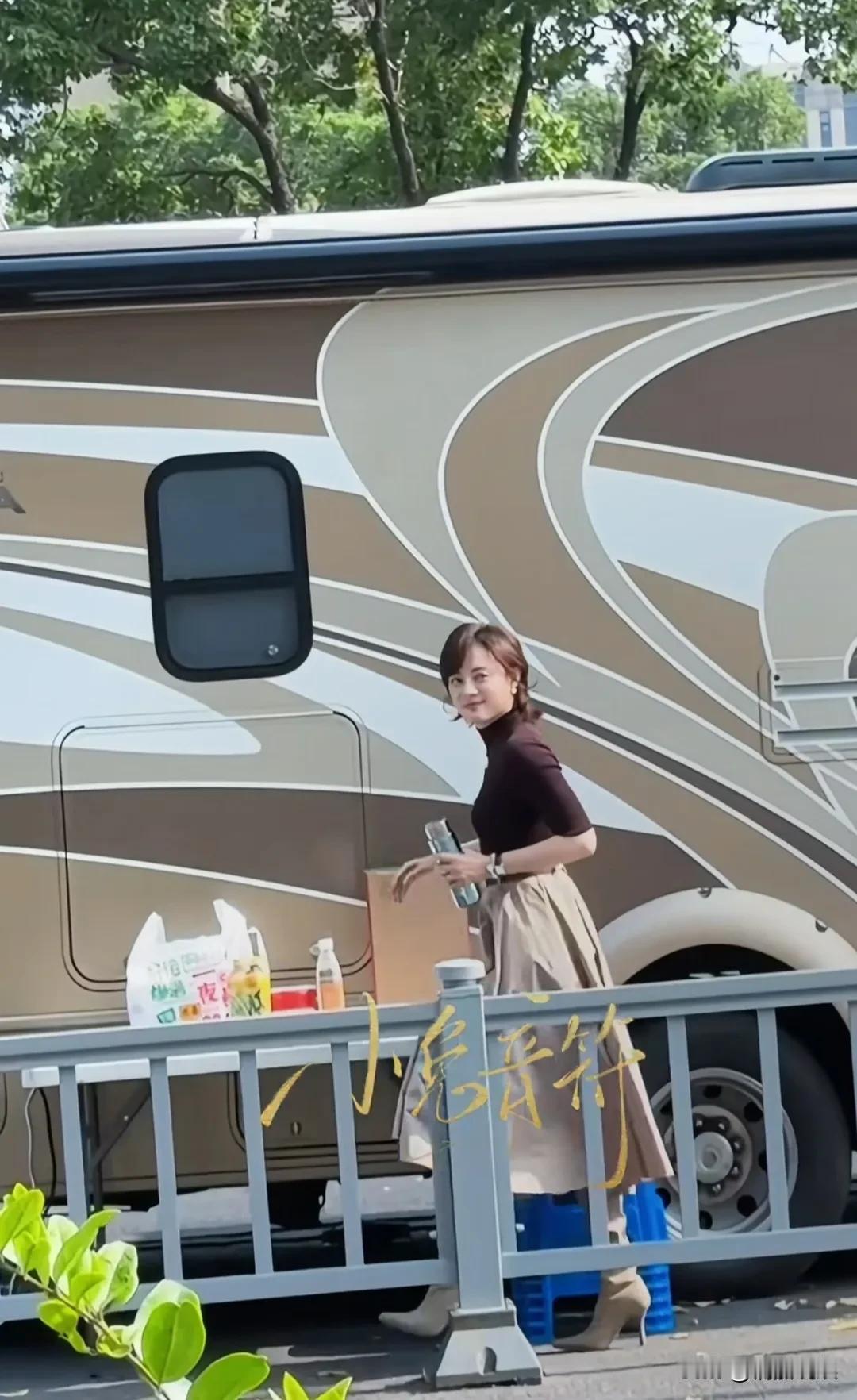 原来发型与颜值挂钩这么大。看孙俪找对了发型，这颜值瞬间飙升几倍！孙俪现身无锡