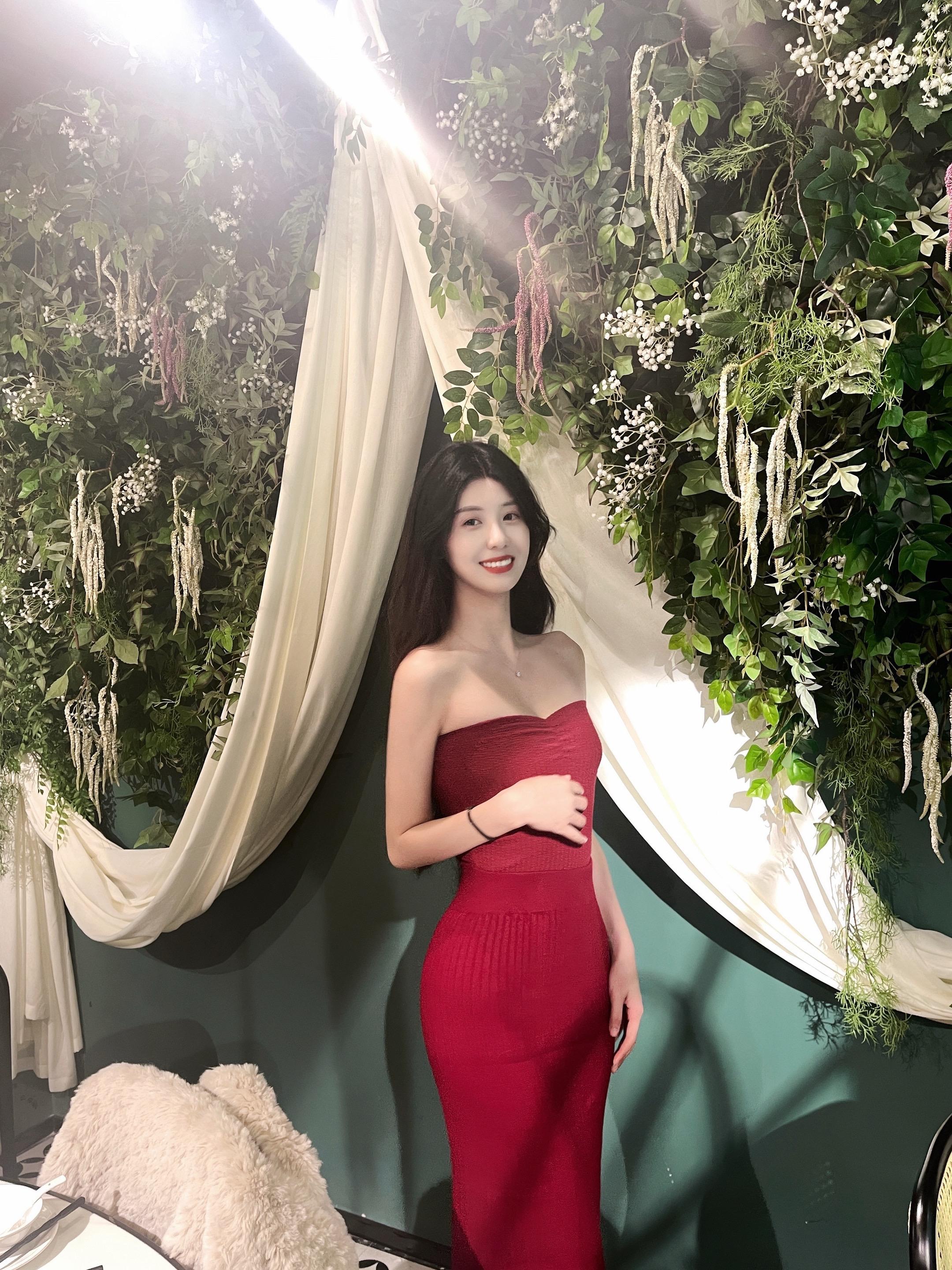 儿时凿壁偷了谁家的光