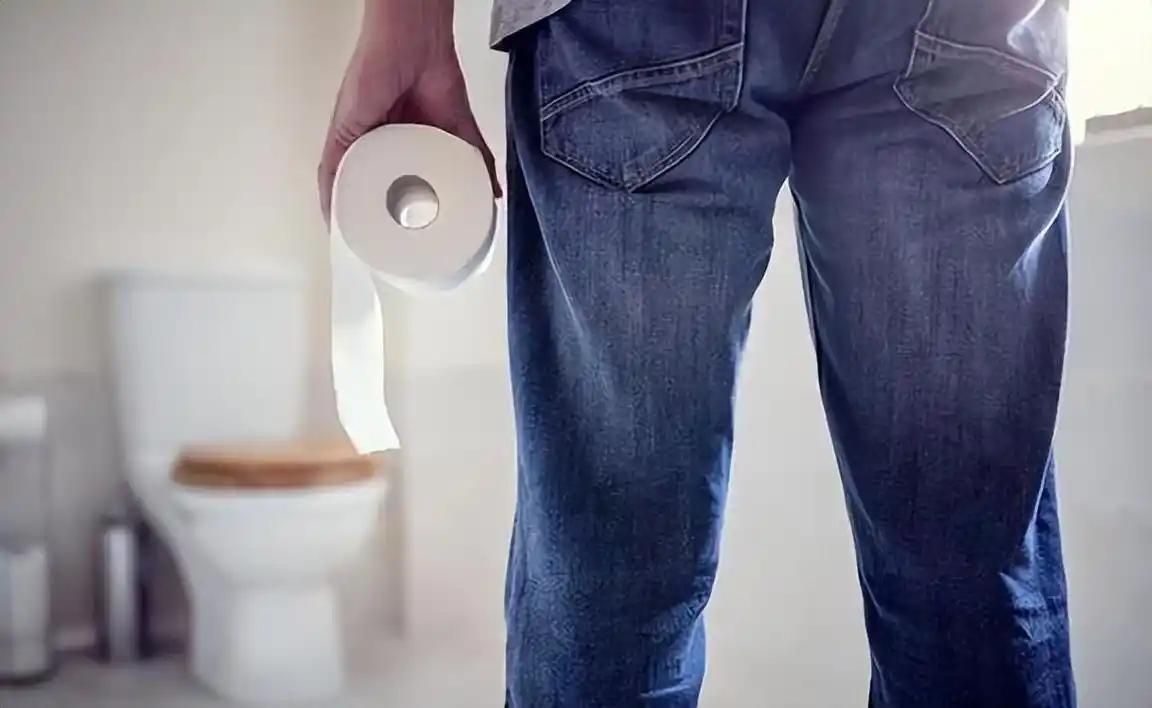 人到底能活多久，从排便次数就能知道？长寿的人，每天大便几次人到底能活多久？光