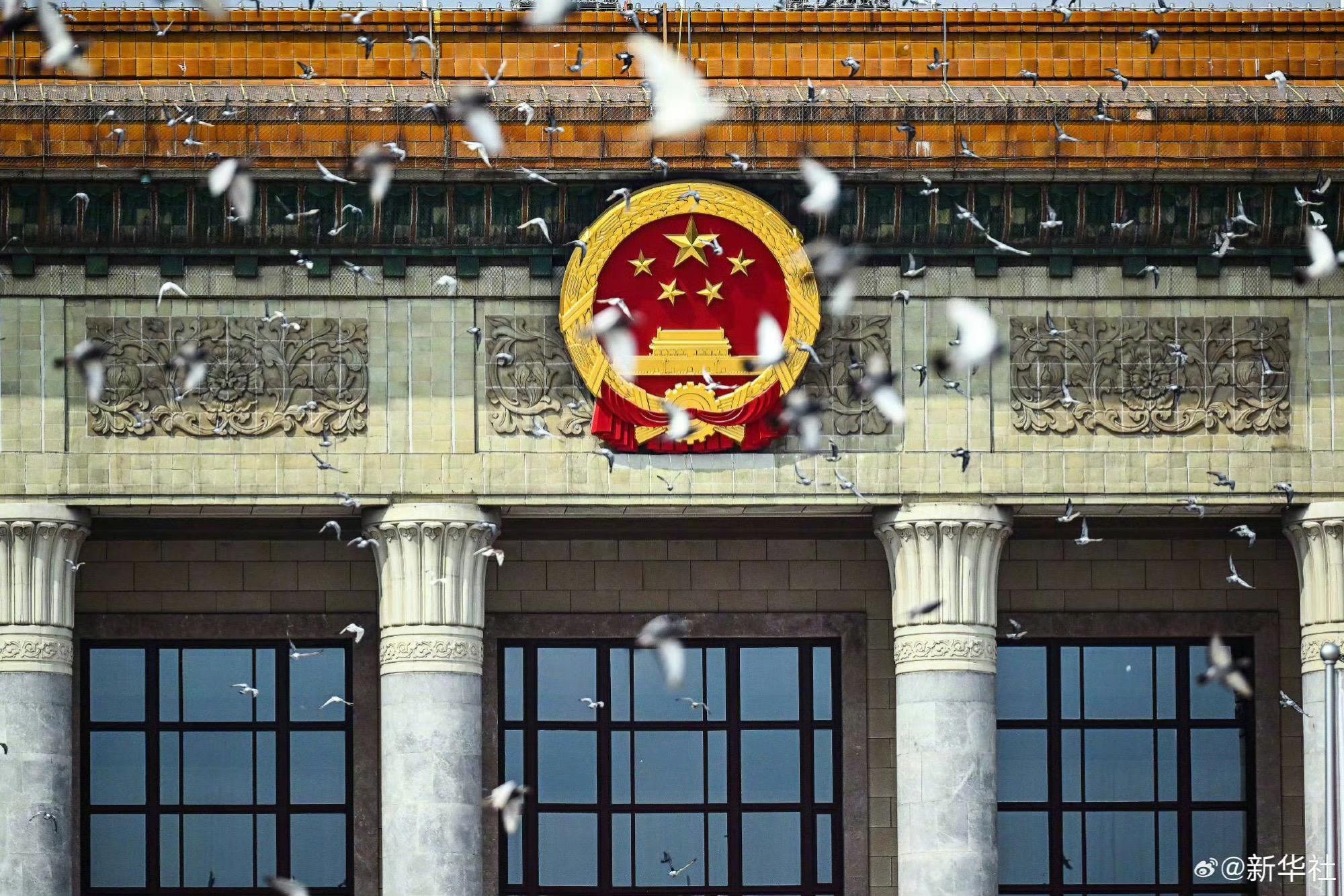别用你那软绵绵的图片配硬曲了！