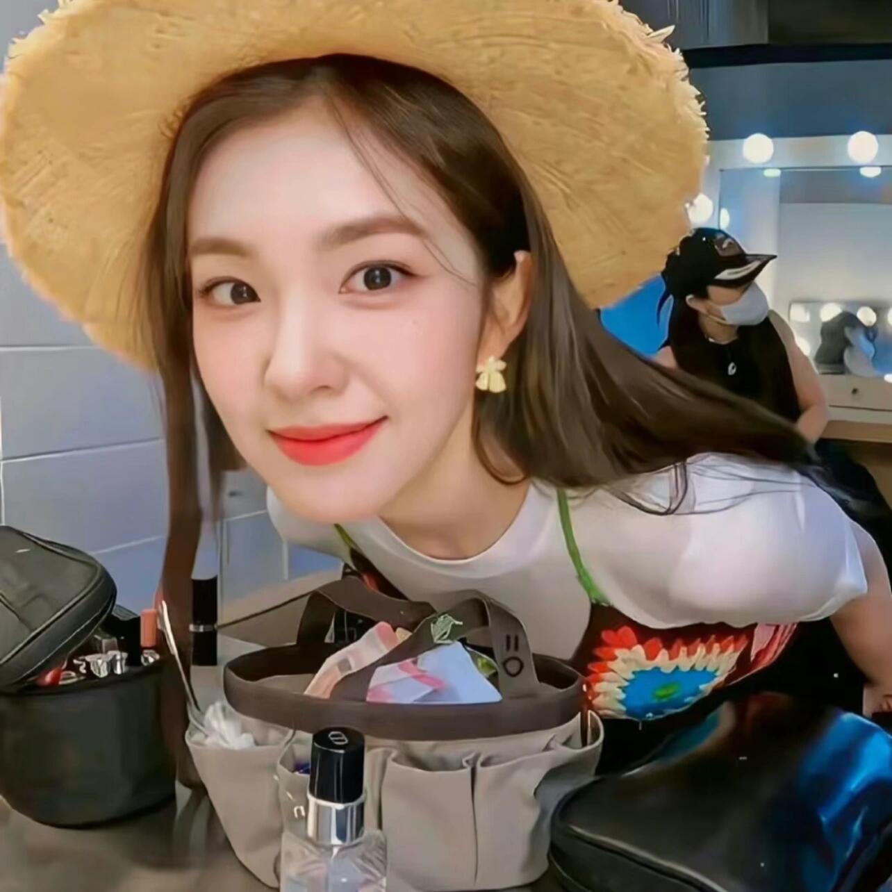 裴珠泫订阅了winter的泡泡【裴珠泫】补充兔能量🔮