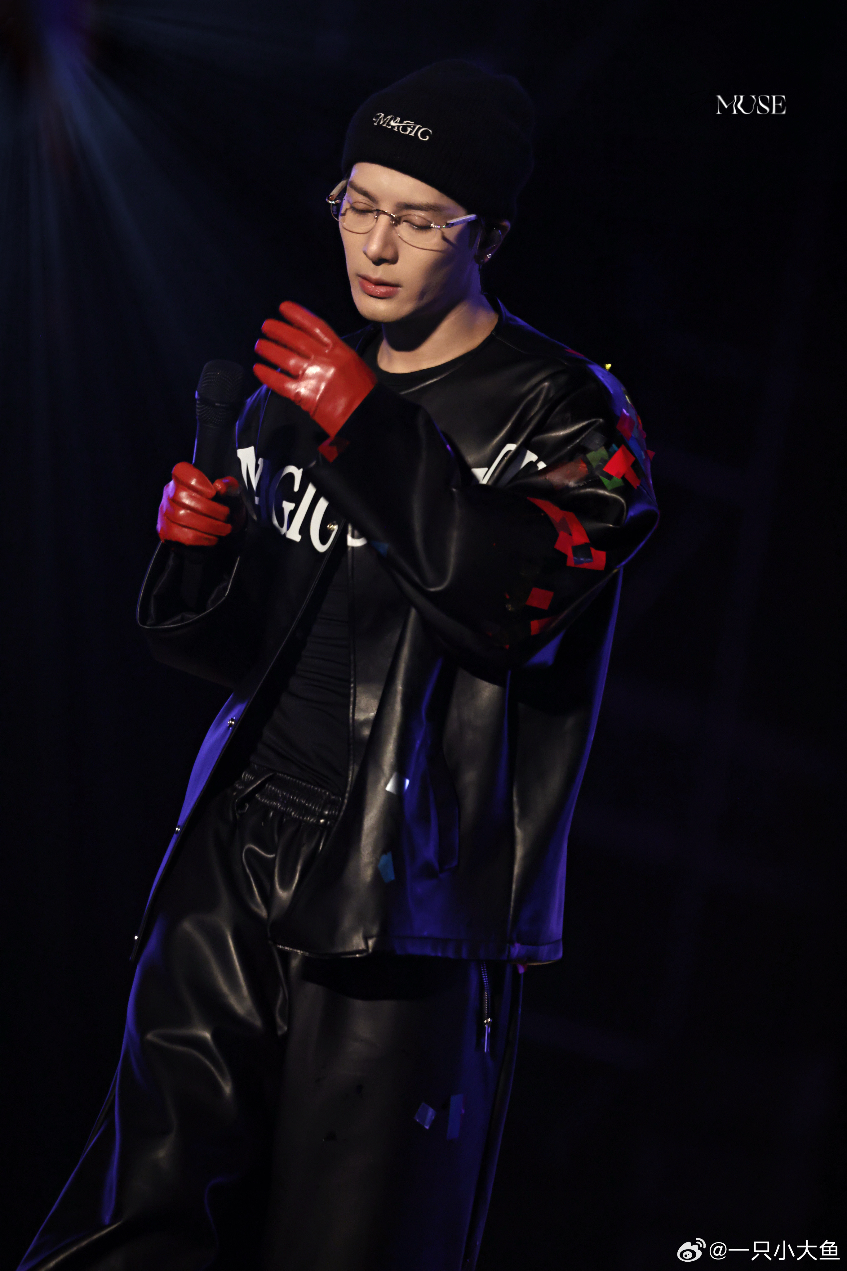 丈夫的容貌妻子的荣耀王嘉尔​​​