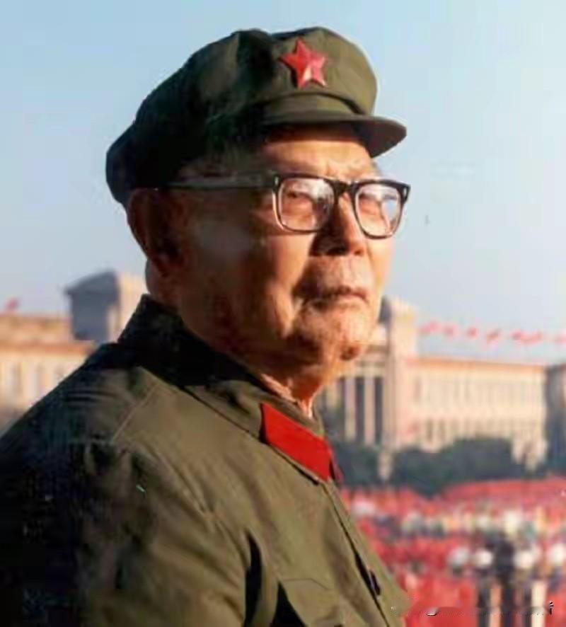 叶剑英元帅晚年闲谈吐露心声：主席三次关键战略决断，彻底折服全军一众性格刚烈的猛将