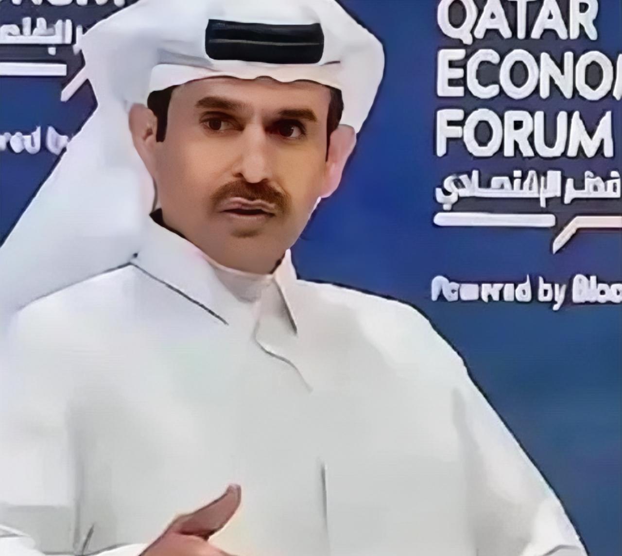 卡塔尔正式宣布暂停跟中国的合同，而且短时间内不会恢复，也就是说现在卡塔尔不给中国