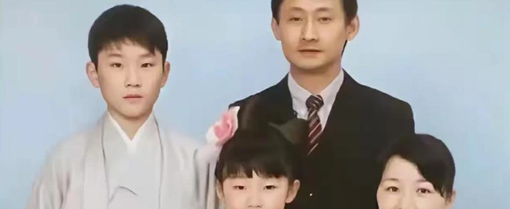 张本一家能在日本，恩人是谁？何智丽！张本一家能够登陆日本，源于负气离开中