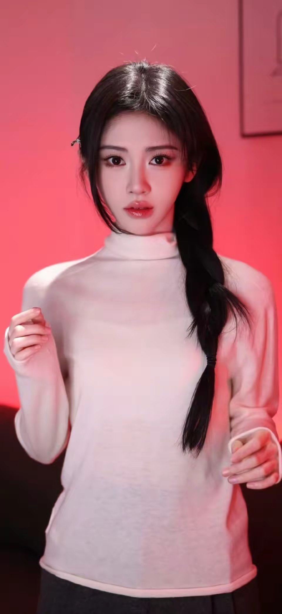 鞠婧祎跳珠满摇了鞠婧祎颜值真的挺耐看的，不是惊为天人那种耐看，而是清纯干净那种耐