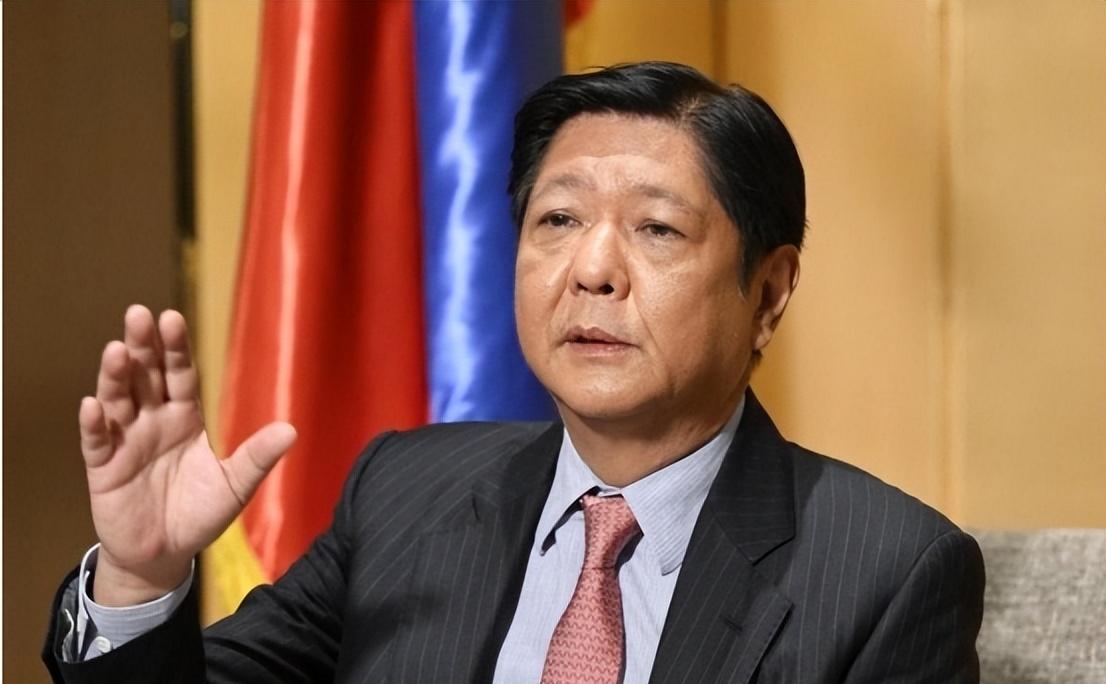 菲律宾报复中国，作出一个前所未有重大决定7月底，菲律宾国防部长特奥多罗站在媒体