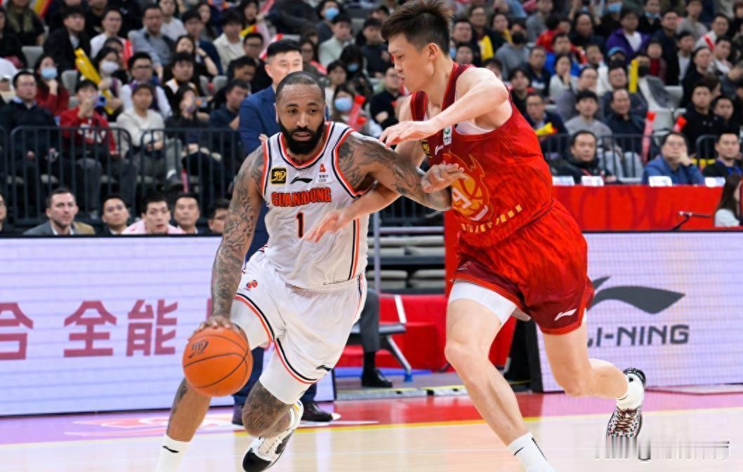 渴望重返CBA！前广东超级外援或降薪签约禁赛期结束的那一刻，吉伦沃特的名字再