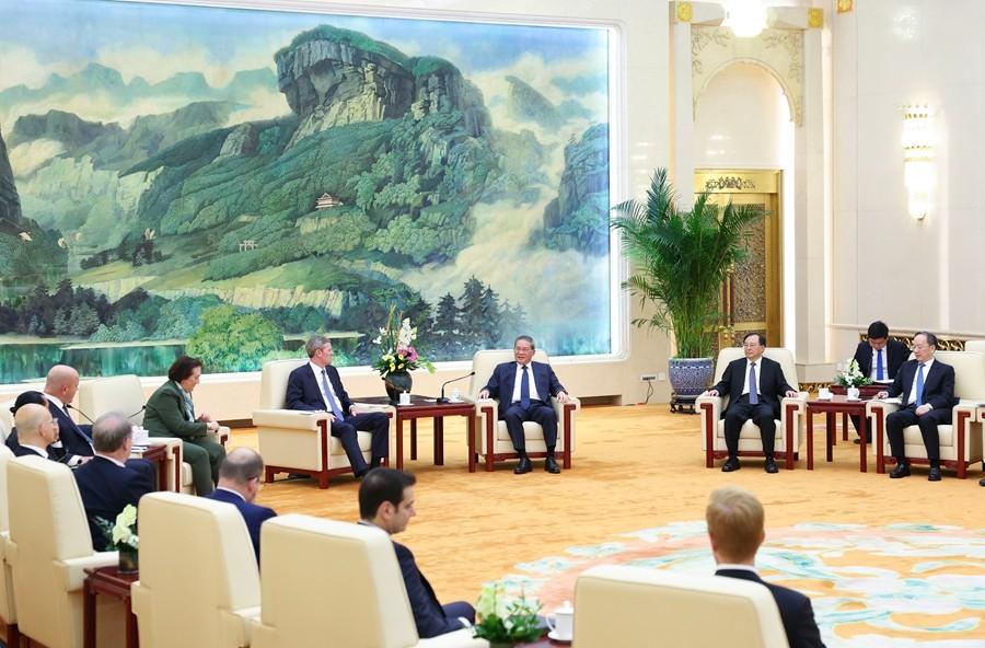 美国商界沸腾，这趟访华之行取得实质成果，美方许下重磅承诺。9月1日下午，麦凯恩带