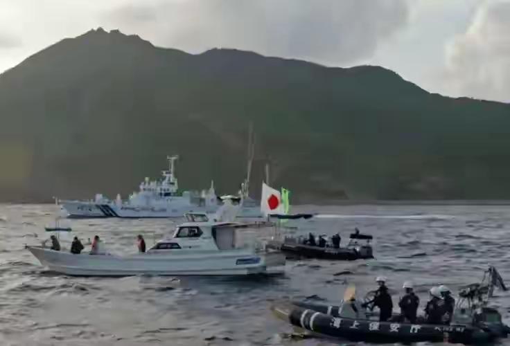 日本扣了中国渔船，还抓了船长，中方已经把态度亮得明明白白。2月12日，日本在长