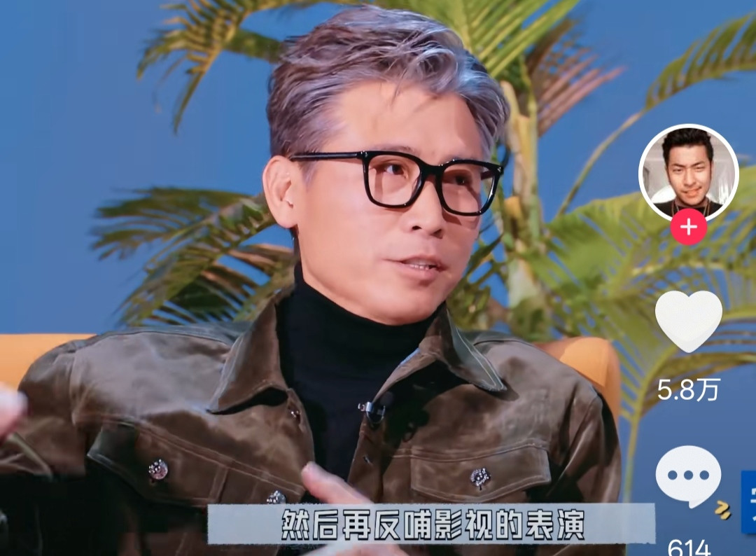 有些人的采访还是太冒昧了，感觉把李乃文惹生气了。节目上，主持人问李乃文：“何炅跟你年纪一般大，你为什