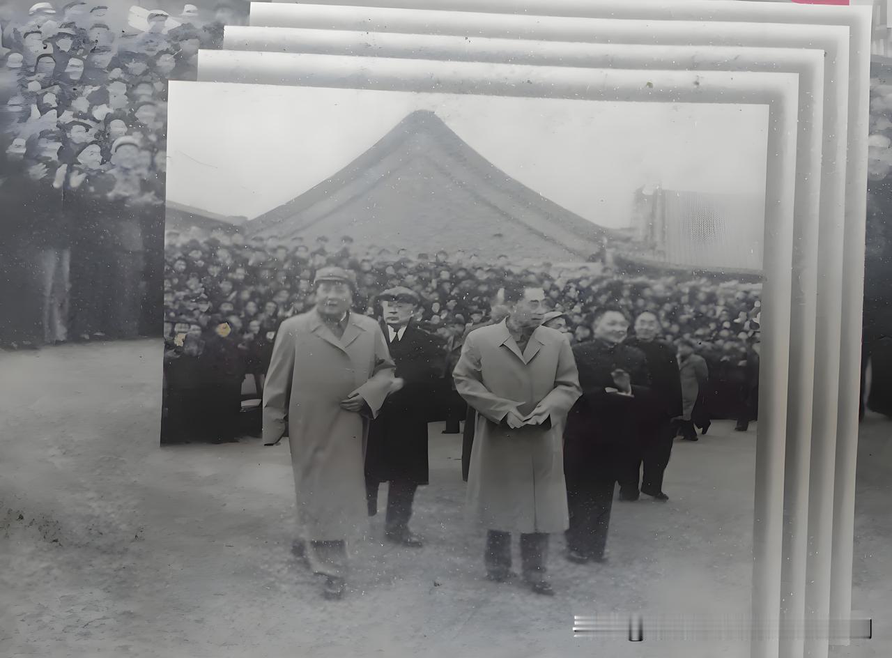 五十年代中南海：一张很少见的毛主席照片【纪念毛主席逝世50周年专题图文（24