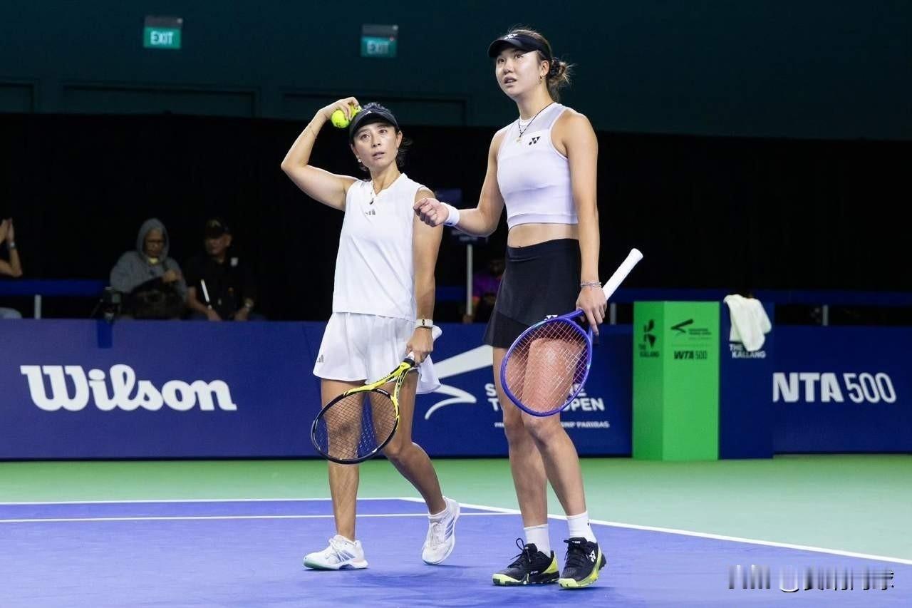 WTA500🇸🇬新加坡站女双半决赛🇨🇳汤千慧/🇨🇳徐一璠中国组合