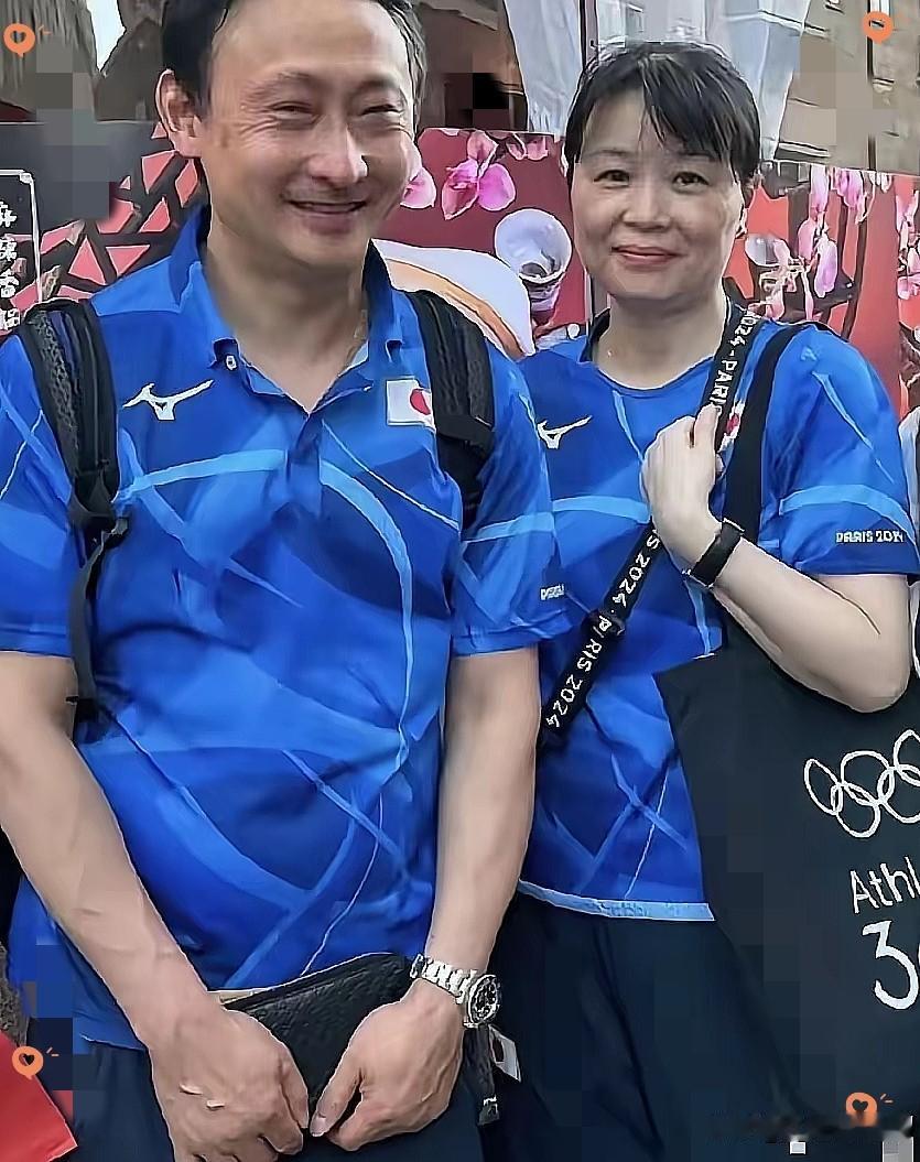 不知道有人发现没有​张本智和的爸妈有点不对劲​明明这俩孩子现在赚的钱还真不少