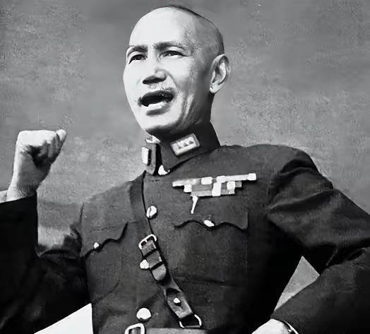 全面抗战爆发之前，蒋介石曾经问过他的德国军事总顾问法肯豪森：如果中日开战，中国能