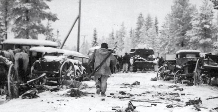 苏军为什么没有被德军耗尽人力？这么说吧，苏联其实是和德国一起死的，只不过苏联晚了