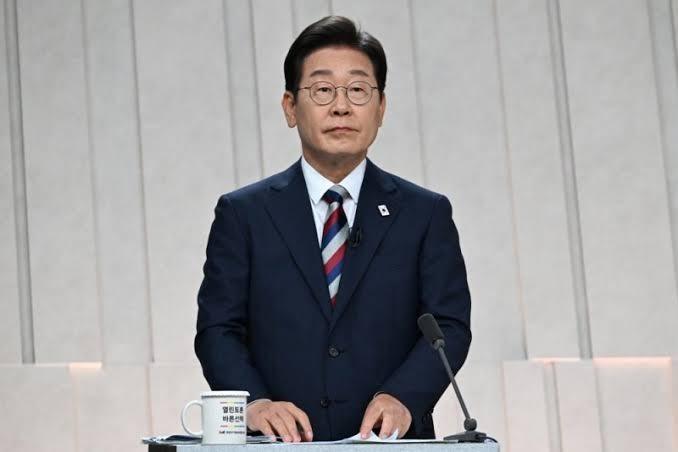 不再知会美军，李在明下令拆地，要刨了驻韩美军的根据韩联社消息，李在明正式下达指