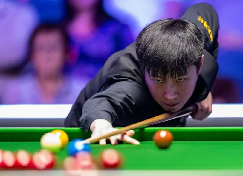 斯诺克说句难听话，中国顶级斯诺克球手，打内战个顶个地（优秀）。可一碰上八进四