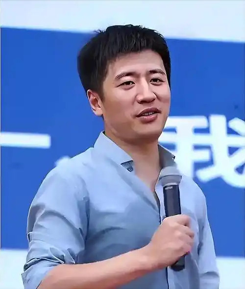 张雪峰老师锐评大学专业就业现状1.护士——常熬夜，好就业；2.律师——考证难，挣