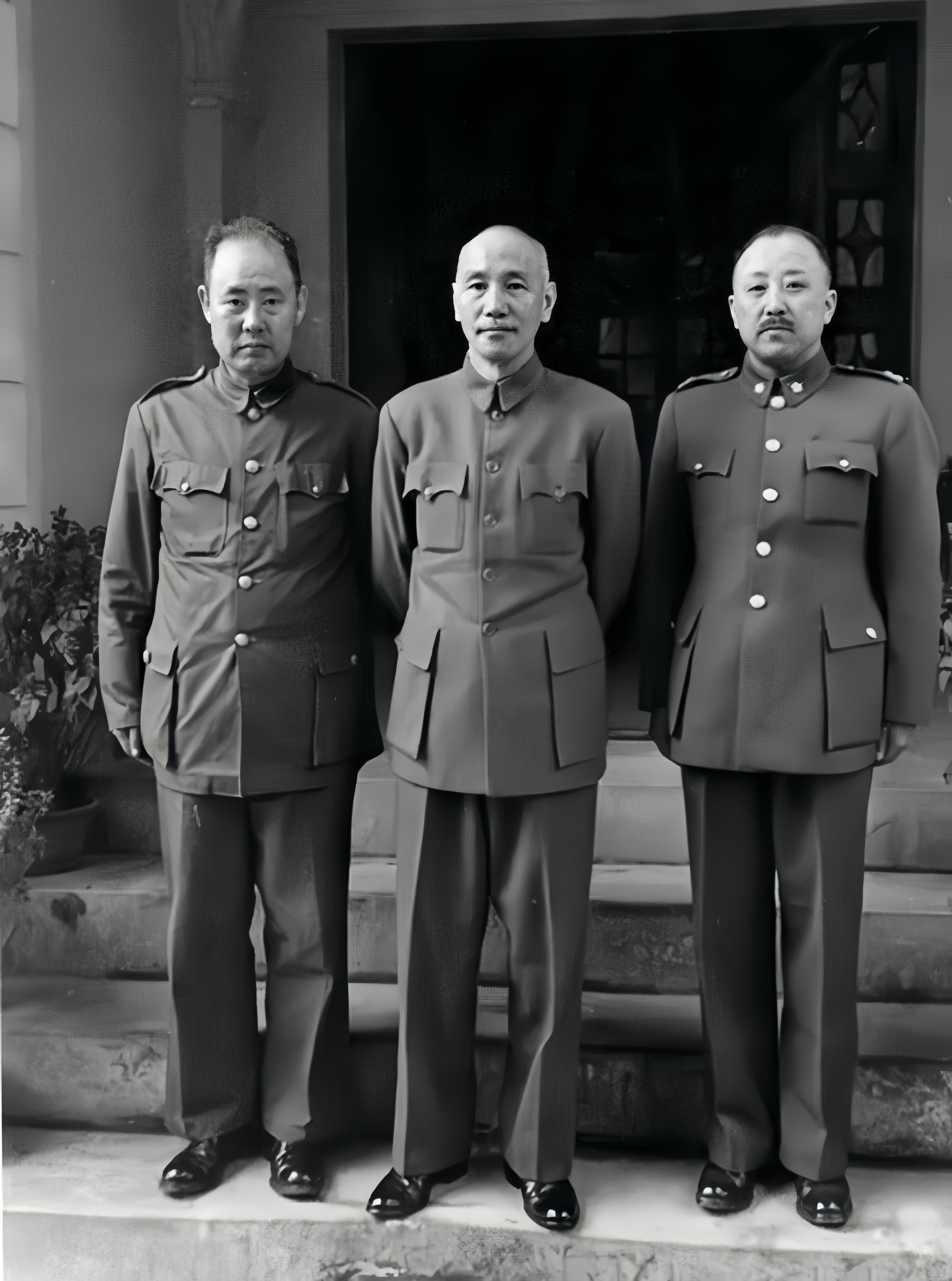 最让蒋介石头疼的是，国民党中真正能打大仗的，真正有真才实学的，往往都不是他的嫡系