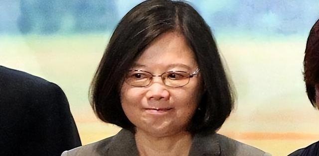 说实话，统一台湾最大的“绊脚石”，真不是老美在背后搞鬼，也不是那些喊“台独”的跳