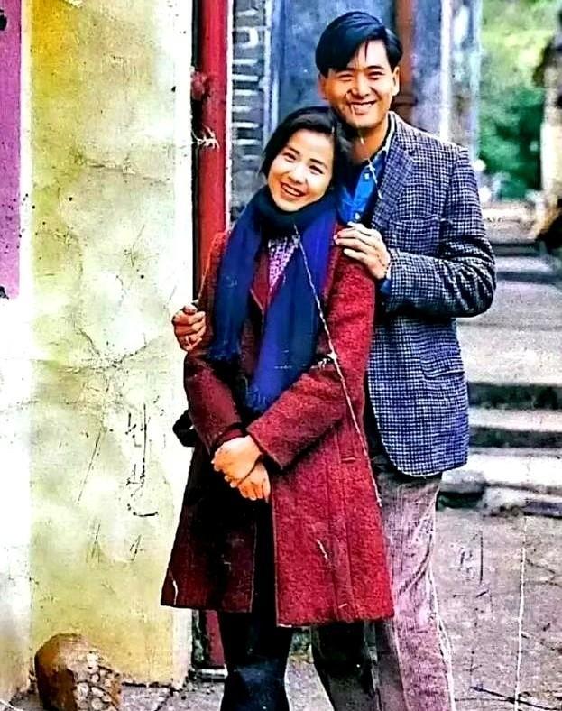 真的被韩国人的“长情”吓到了！甚至有点起鸡皮疙瘩。在韩国，周润发到底是什么级